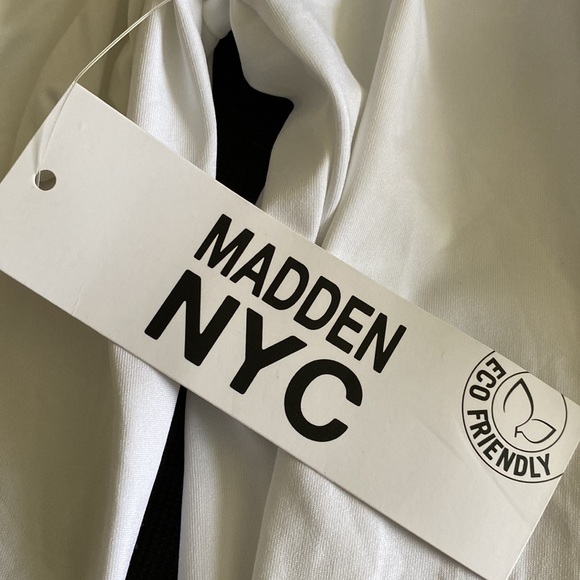 Madden NYC bodysuit Emma long sleeve thong bottom sweet Juliette neckline bust - Picture 7 of 15